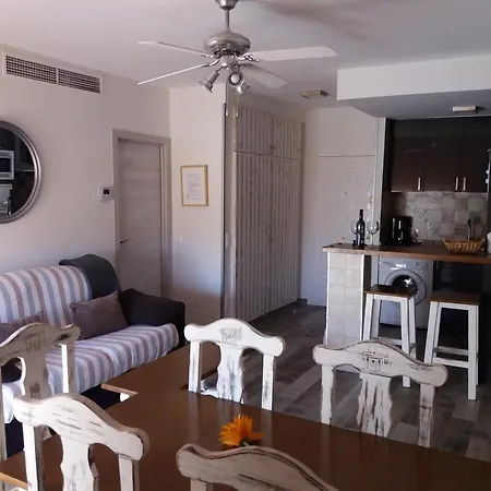 Apartment Benal 907 *